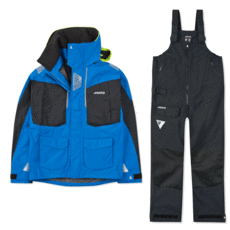 Musto Br2 Giacca Offshore E Pacchetto Pantaloni - B Blu / Nero Musto Br2 Giacca Offshore E Pacchetto Pantaloni - B Blu / Nero