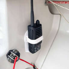 Supporto Per Lattina/bottiglia/vhf Autoadesivo Fix-It Per Psp