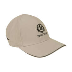 Vela Ricopre I Cappelli E Visiere